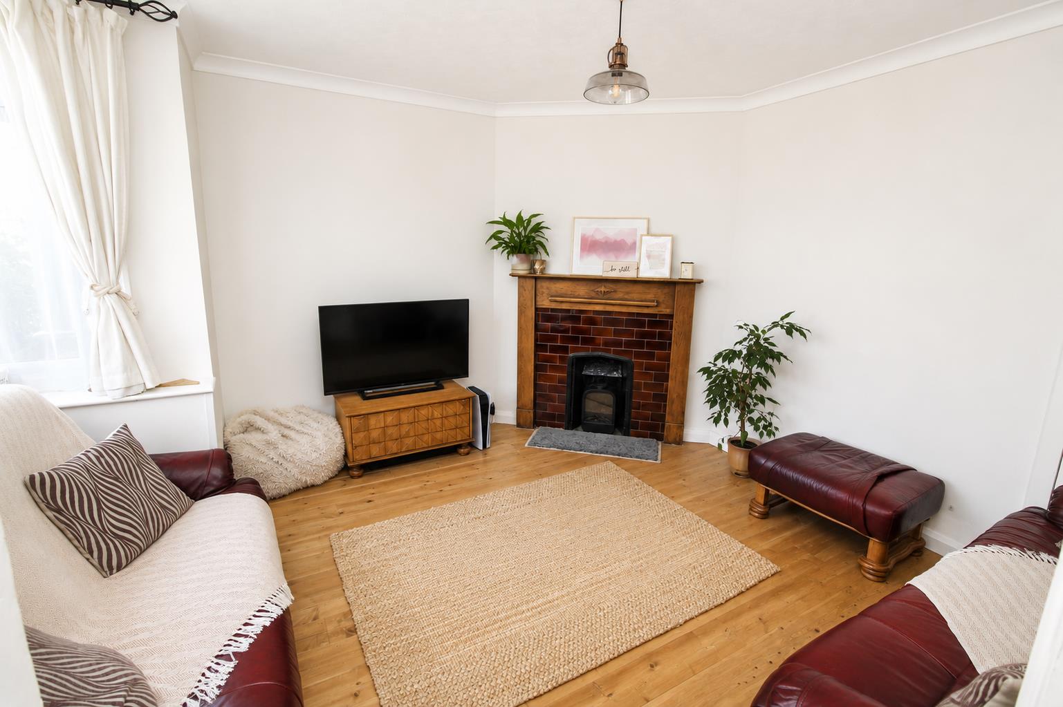 Grasmere Avenue, Tilehurst, Reading